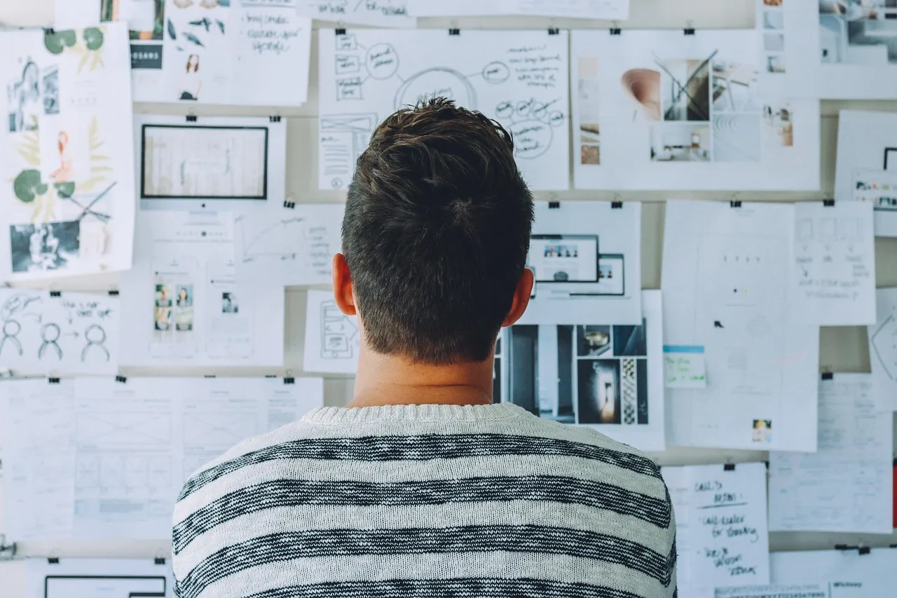 Foto zum Beitrag Kreativitätstechniken im Betrieb: Brainstorming und laterales Denken